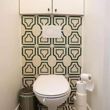 Chic Flat Place Des Vosges Parigi