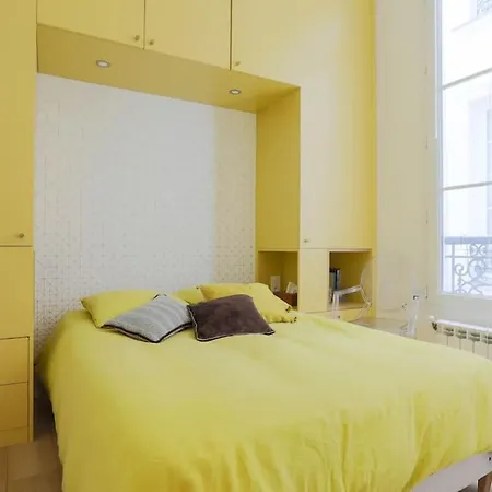 Chic Flat Place Des Vosges