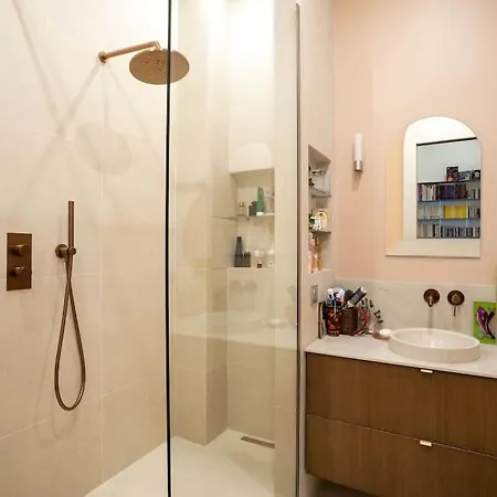 Chic Flat Place Des Vosges Апартаменты *